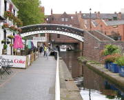 Cruise Guide: Worcester & Birmingham Canal