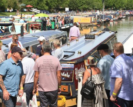 Crick Boat Show 2019: Plugging electric options