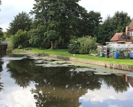 Lichfield Canal restoration: the canal that went under itself…