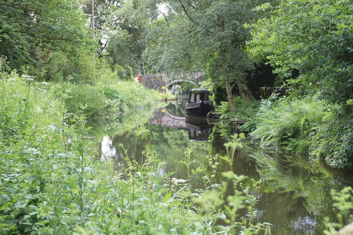 Cruise Guide: Caldon Canal - Canal Boat