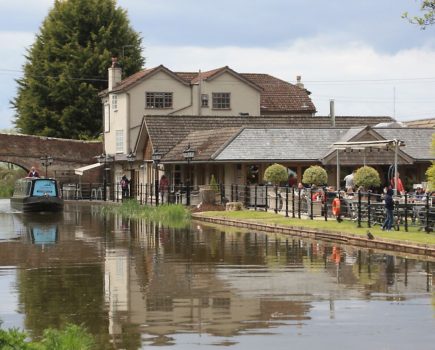 10 more canalside pubs on the Stourport Ring, Worcestershire