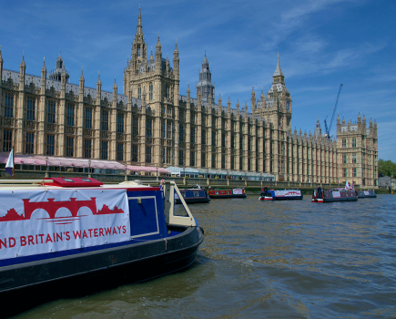 Government receives wake-up call from inland waterways campaigners