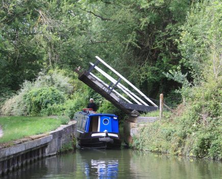 Cruise guide to the South Oxford Canal