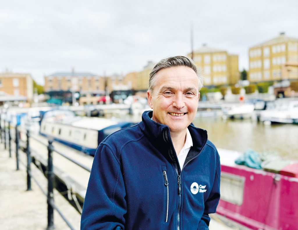 CRT outlines upgrade plan - Canal Boat