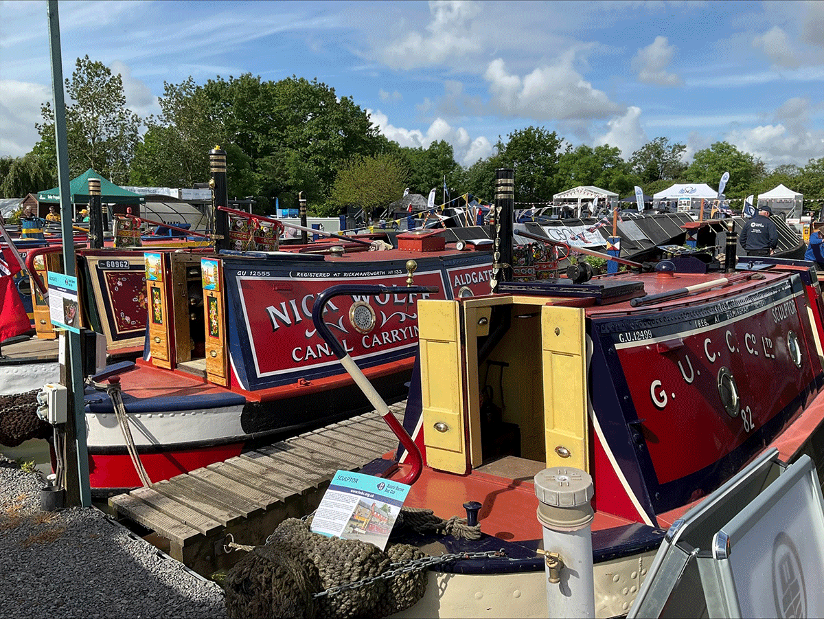 Thousands enjoy bank holiday weekend by the water at Crick Boat Show Canal Boat