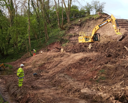 Canal & River Trust reopens Easenhall Cutting to boats