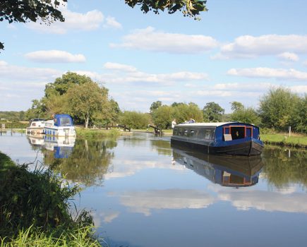 Cruise Guide to… River Wey