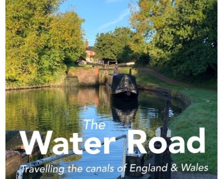 FORMER BBC RADIO 2 NEWS PRESENTER LAUNCHES NEW CANAL PODCAST