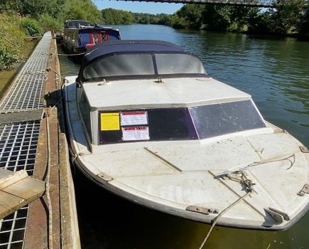 Thames boat-owner faces costs of nearly £1,400