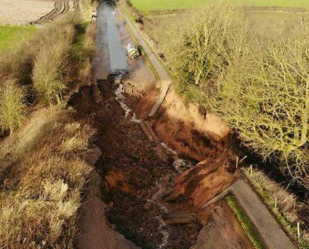 Middlewich breach ‘caused by lock paddles left up’, says CRT