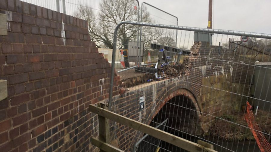 “Slow down over canal bridges”, drivers urged