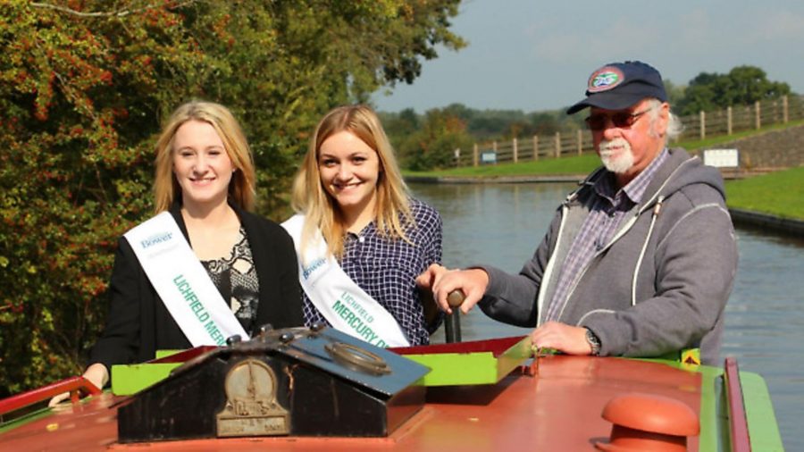 Lichfield Canal group says “Vote for the Boat!”