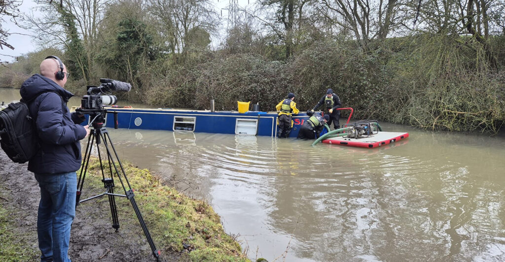River Canal Rescue in Channel 4’s Narrow Escapes - Canal Boat
