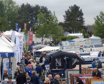 Photos from Crick Boat Show 2015