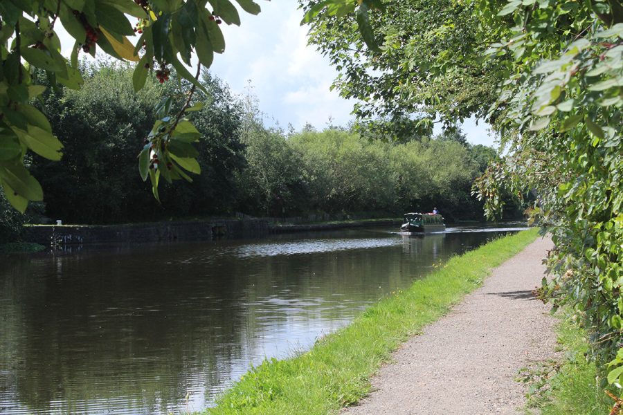 Canal & River Trust policy to keep towpaths open, safe and accessible